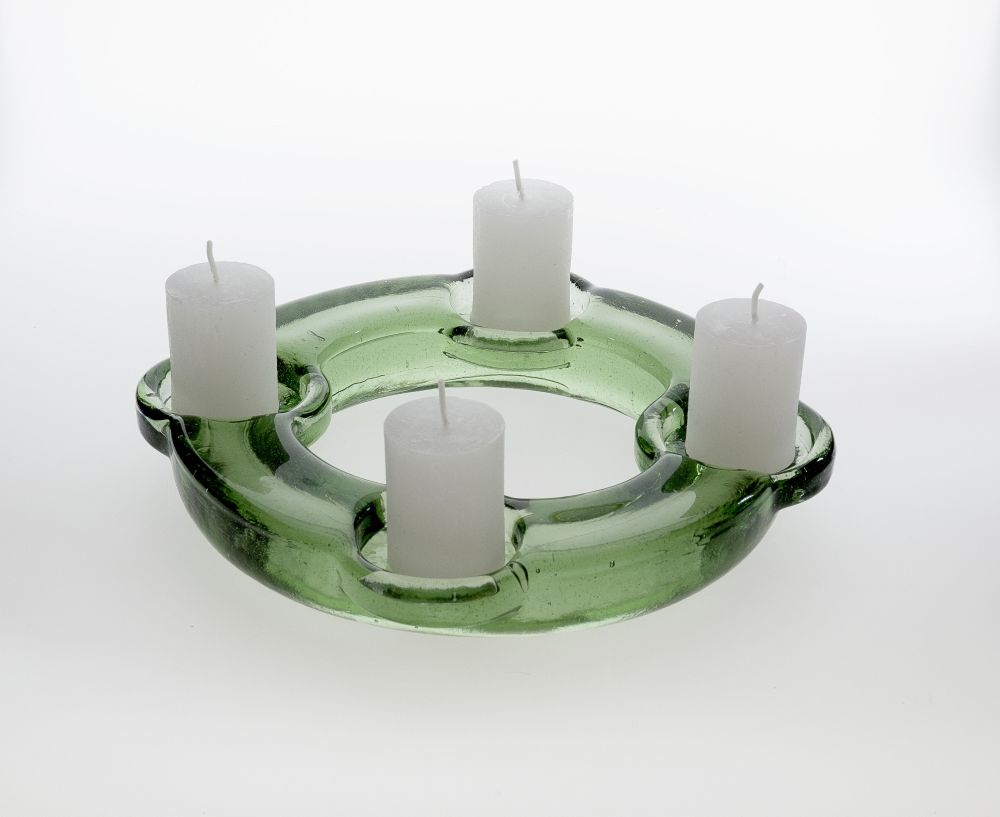 Original Thüringer Waldglas Adventskranz ein Klassiker der Adventsromantik Original Thüringer Waldglas Adventskranz ein Klassiker der Adventsromantik