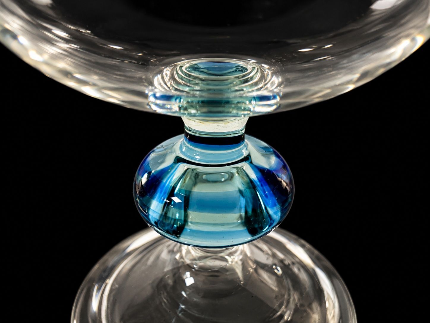 Likörschale "Steffen", mundgeblasen mit aquamarin Akzent ca. 7 cm hoch